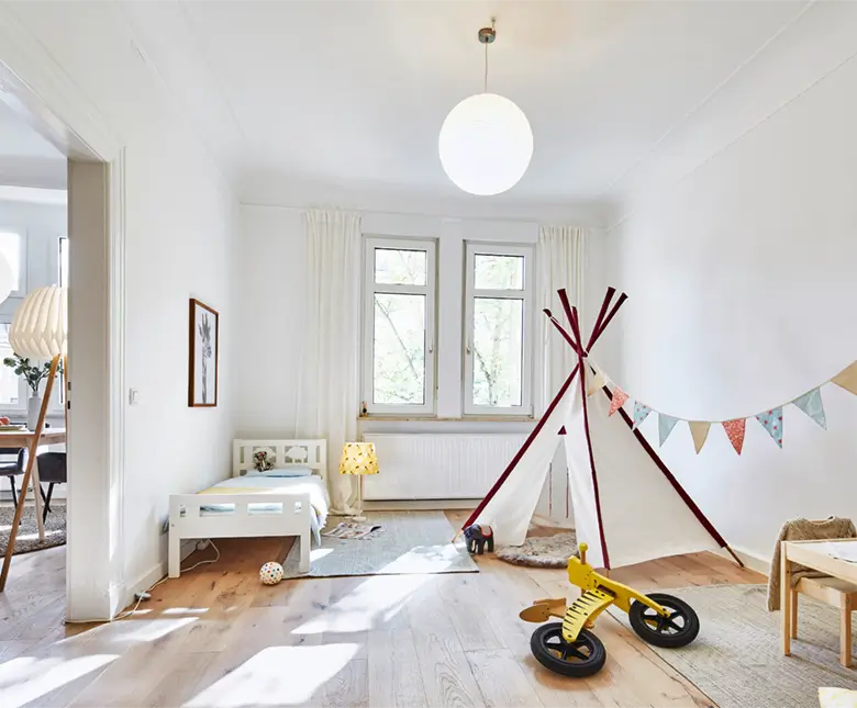Helles Kinderzimmer